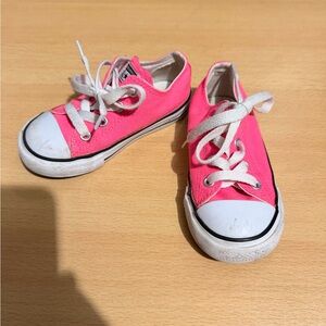 Converse Kids Hot Pink Canvas Low-Top Sneakers
